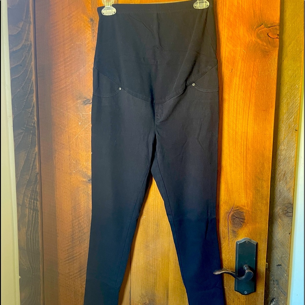 Time & Tru Maternity leggings